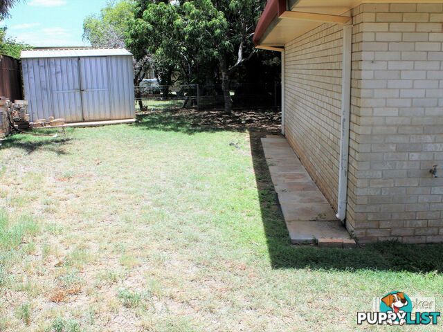 9 Blamey Street CLERMONT QLD 4721