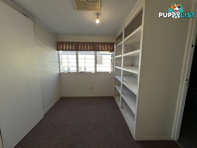 7 French Street CLERMONT QLD 4721