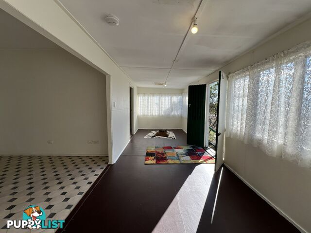 7 French Street CLERMONT QLD 4721