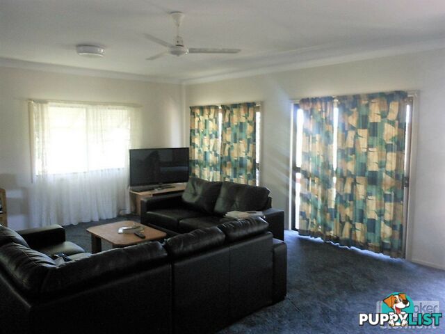 2 Mimosa Street CLERMONT QLD 4721