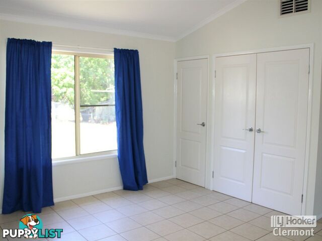 27 Blair Street CLERMONT QLD 4721