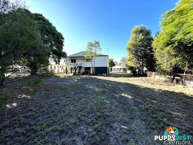 7 French Street CLERMONT QLD 4721