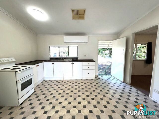 7 French Street CLERMONT QLD 4721