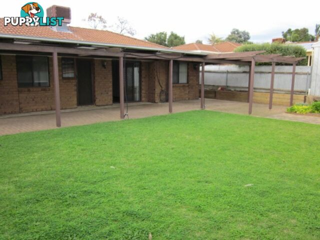 36 Queens Way WOODCROFT SA 5162