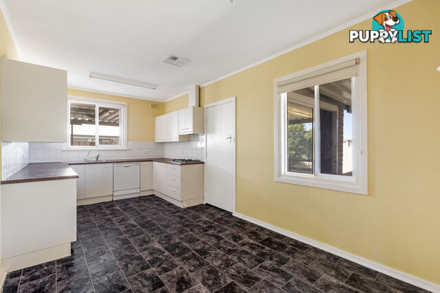 24 Guthrie Road CHRISTIES BEACH SA 5165