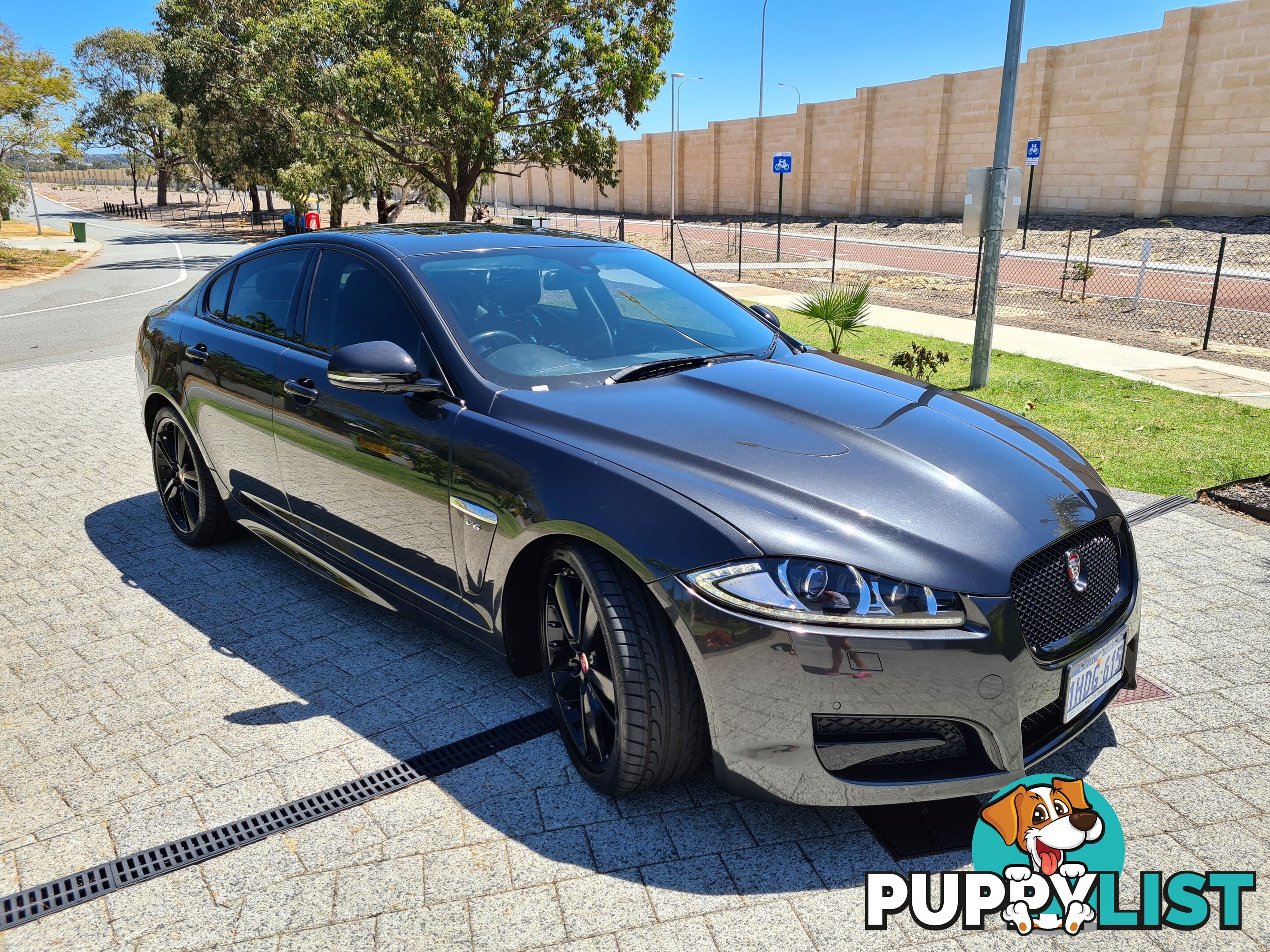 2014 Jaguar XF Sedan Automatic