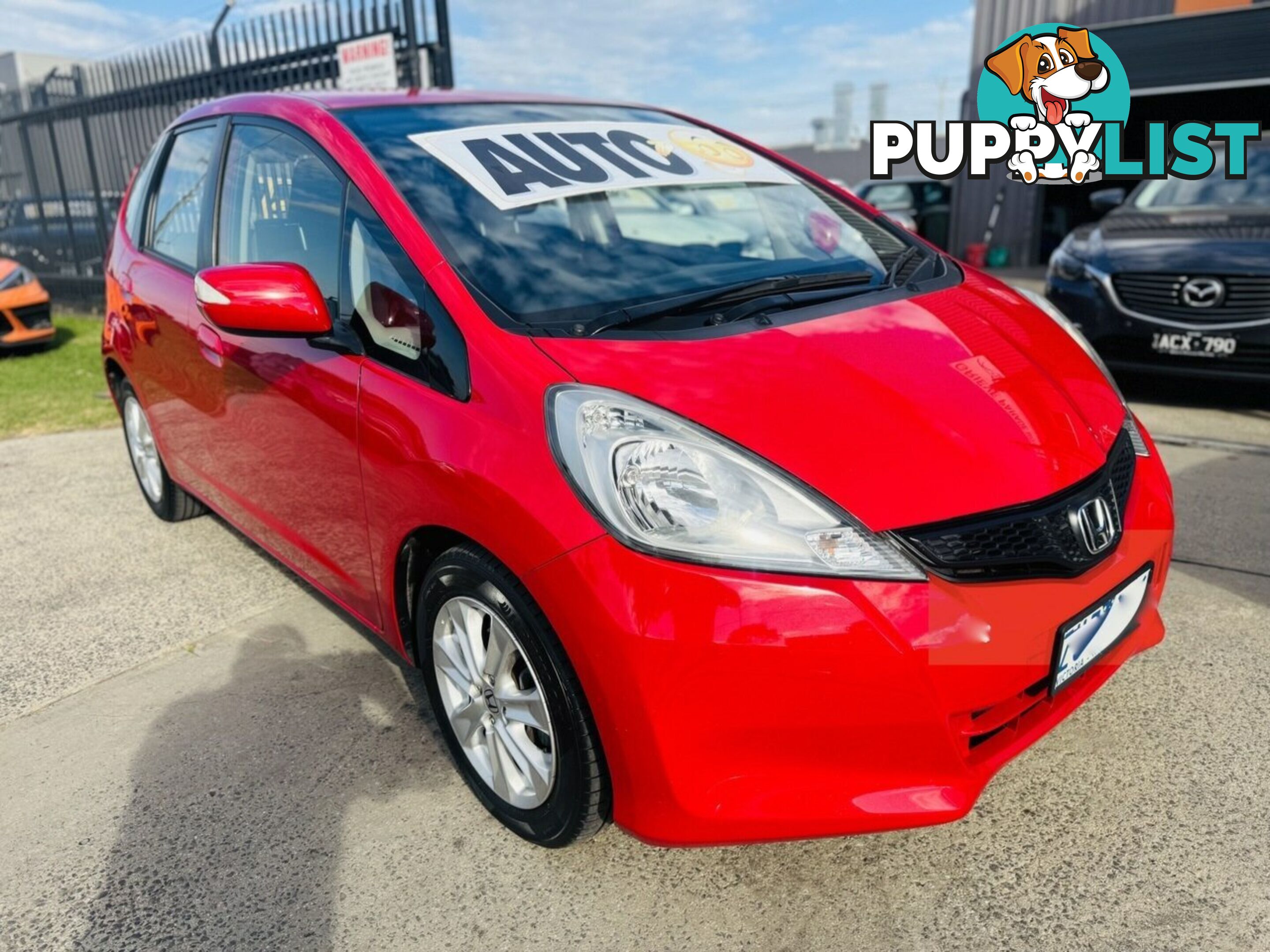 2013 Honda Jazz Vibe GE MY12 Update Hatchback