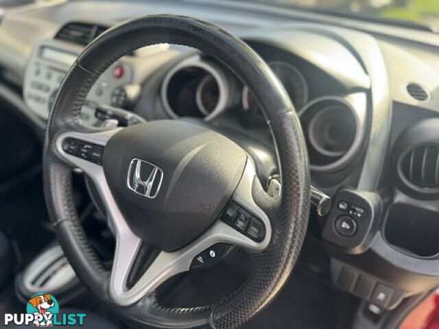 2013 Honda Jazz Vibe GE MY12 Update Hatchback