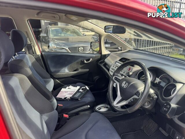 2013 Honda Jazz Vibe GE MY12 Update Hatchback