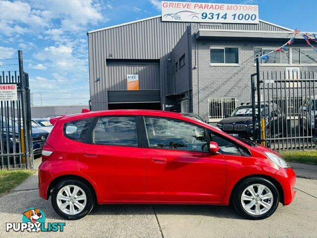 2013 Honda Jazz Vibe GE MY12 Update Hatchback