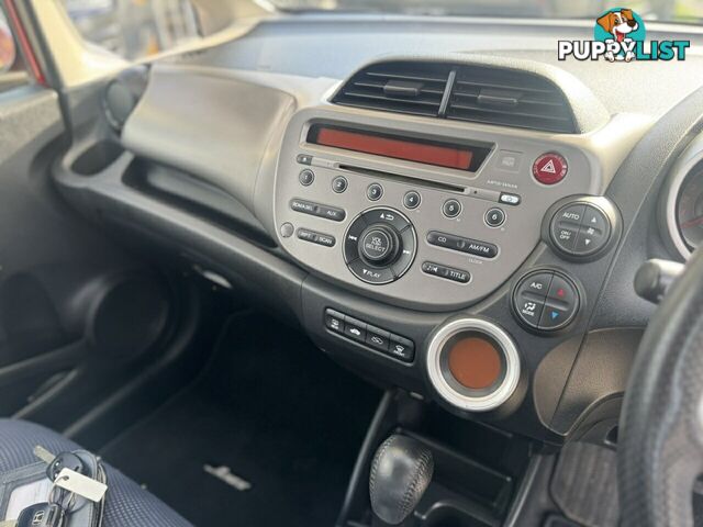 2013 Honda Jazz Vibe GE MY12 Update Hatchback