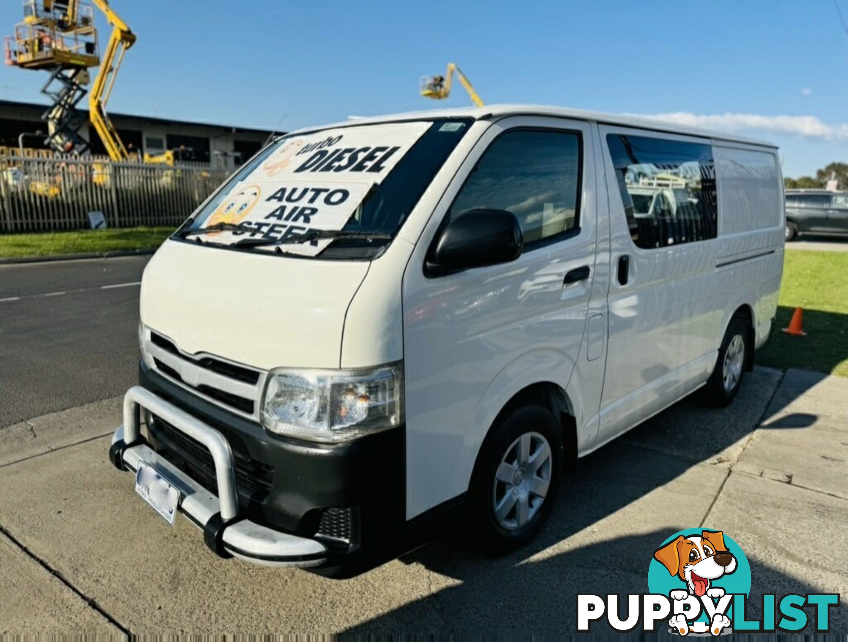 2011 Toyota HiAce LWB KDH201R MY11 Upgrade Van