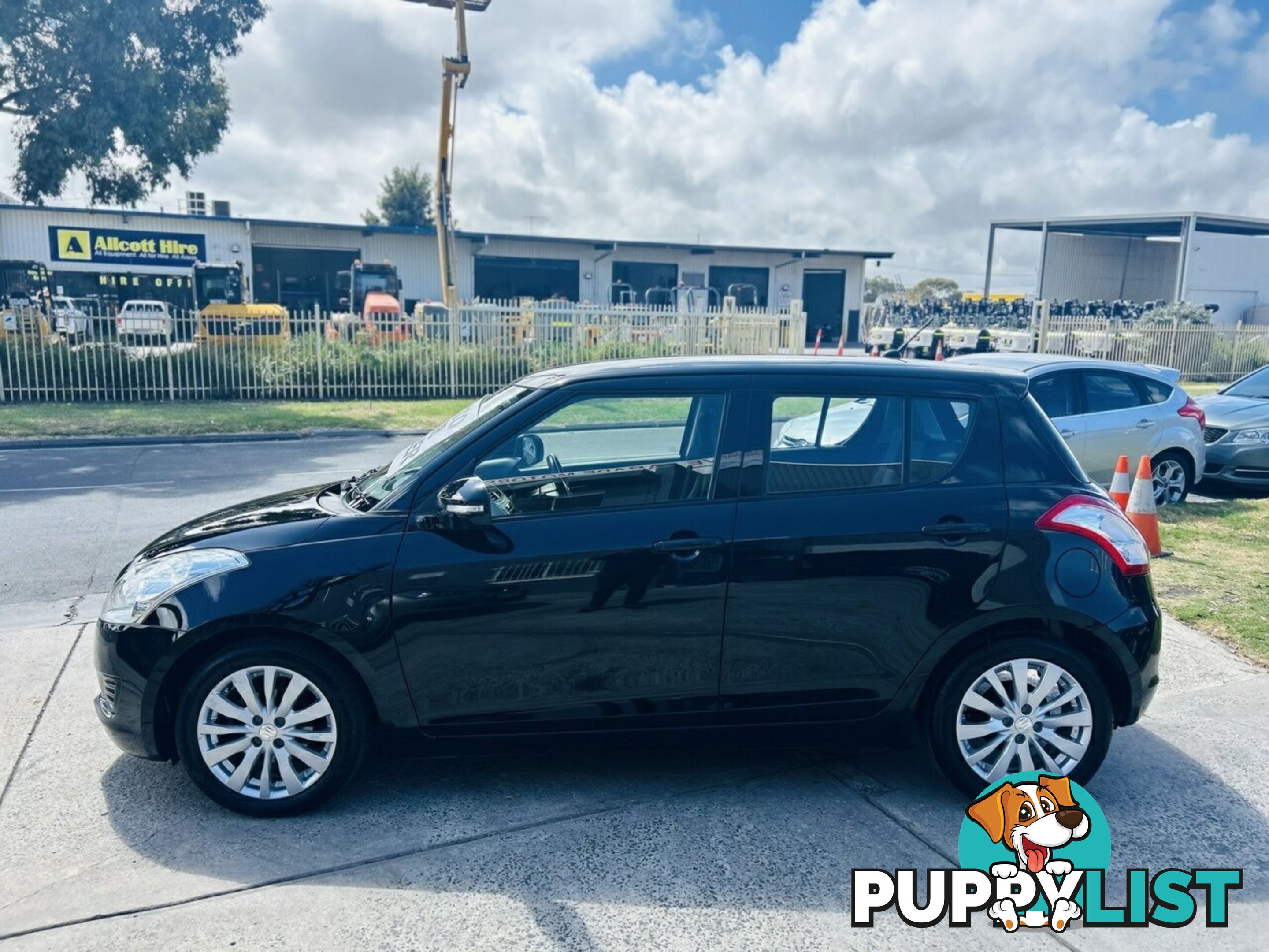 2013 Suzuki Swift GLX FZ Hatchback