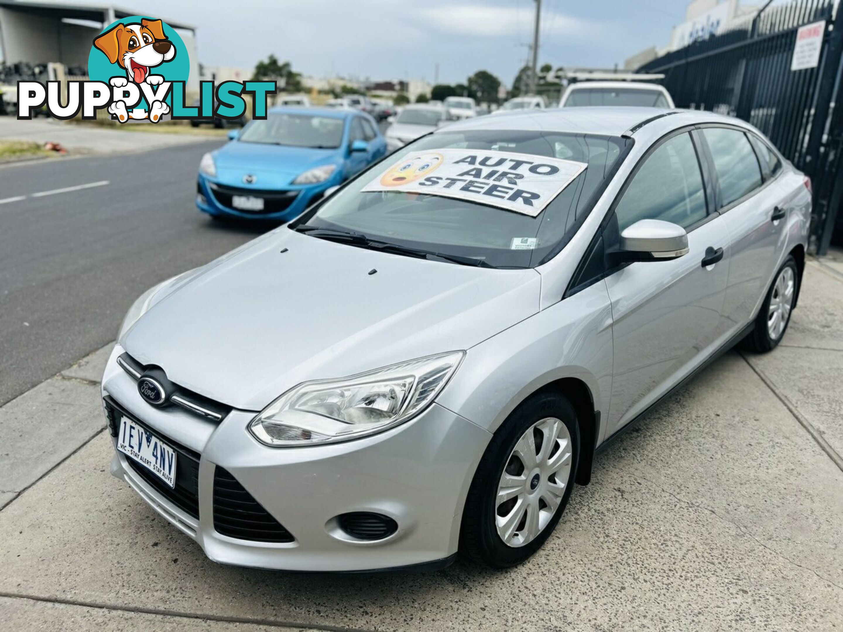 2012 Ford Focus Ambiente LW Sedan