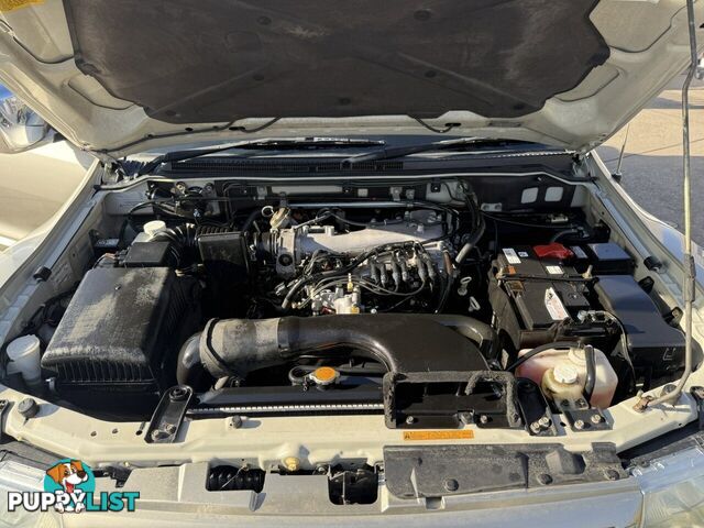 2003 Mitsubishi Pajero Exceed LWB (4x4) NP Wagon