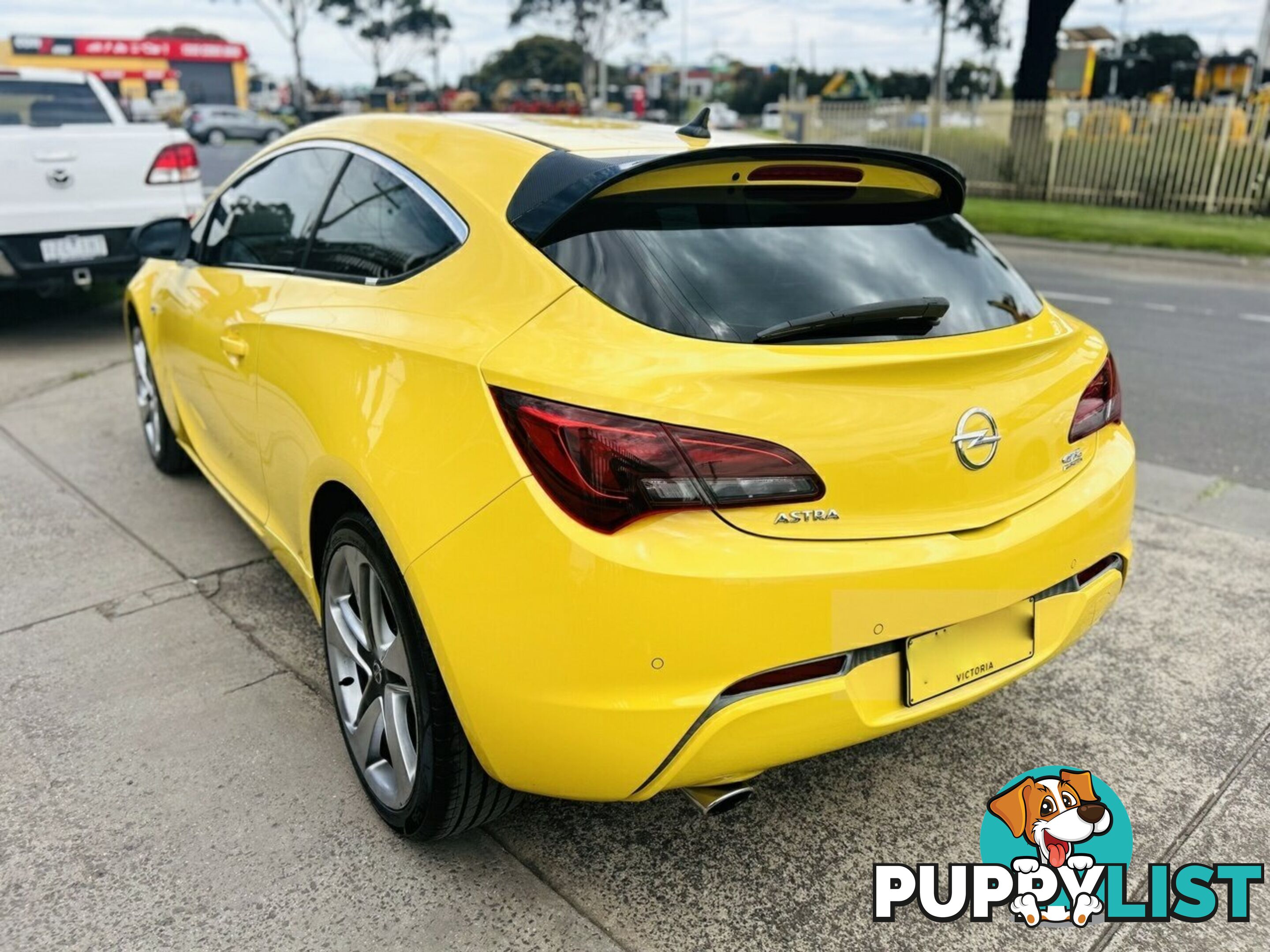 2012 Opel Astra GTC 1.6 Sport PJ Coupe