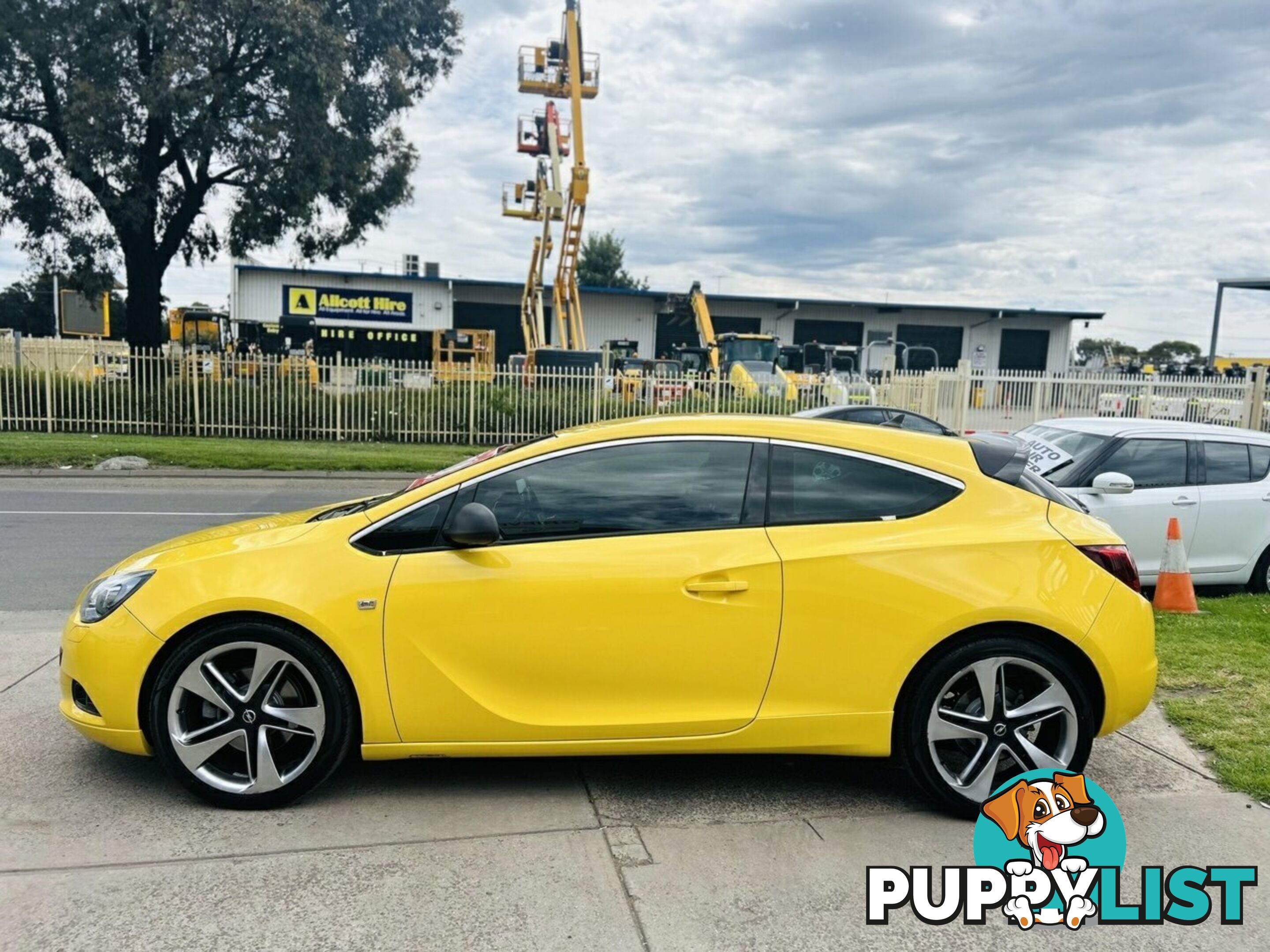 2012 Opel Astra GTC 1.6 Sport PJ Coupe