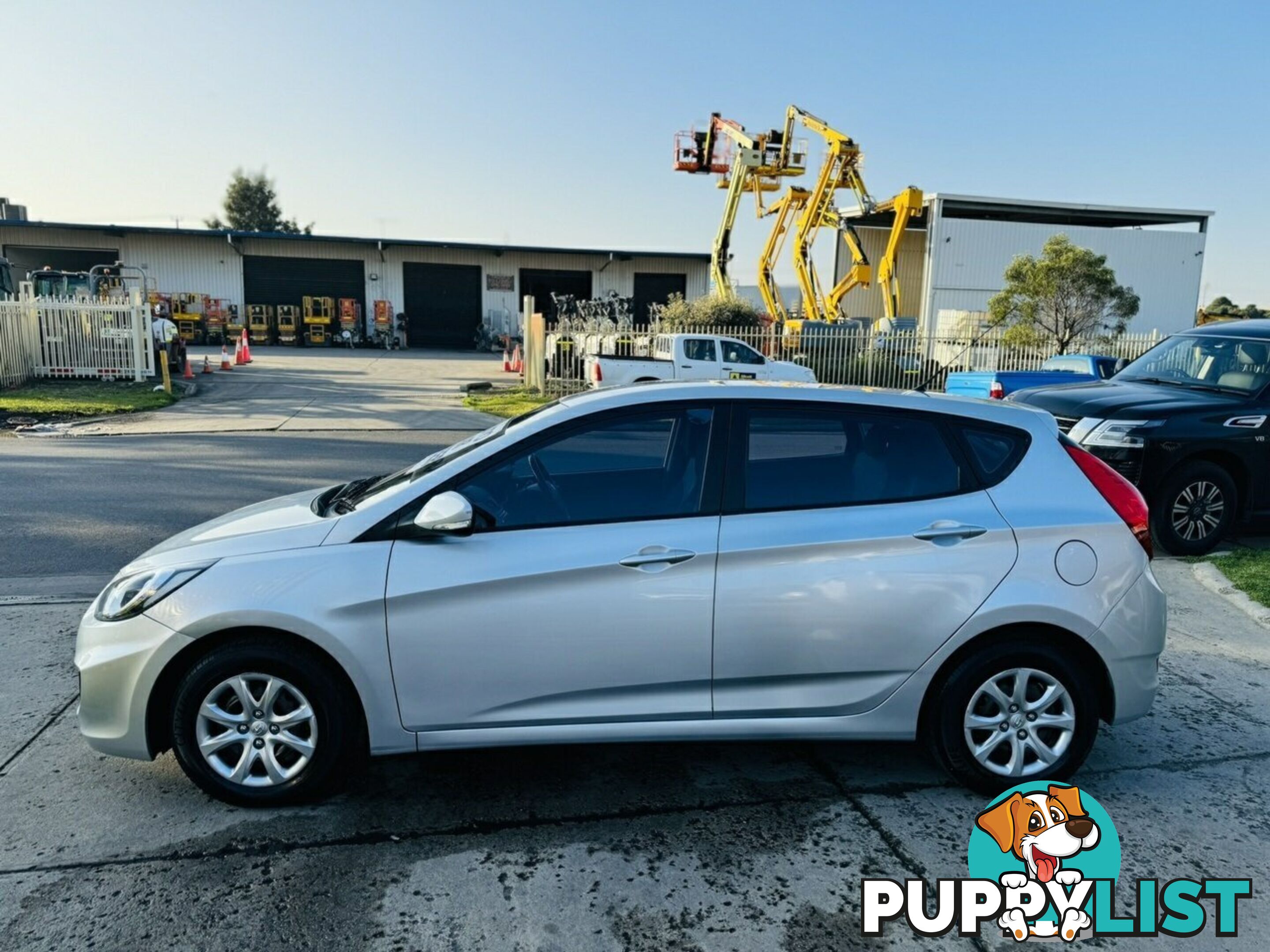 2013 Hyundai Accent Active RB Hatchback