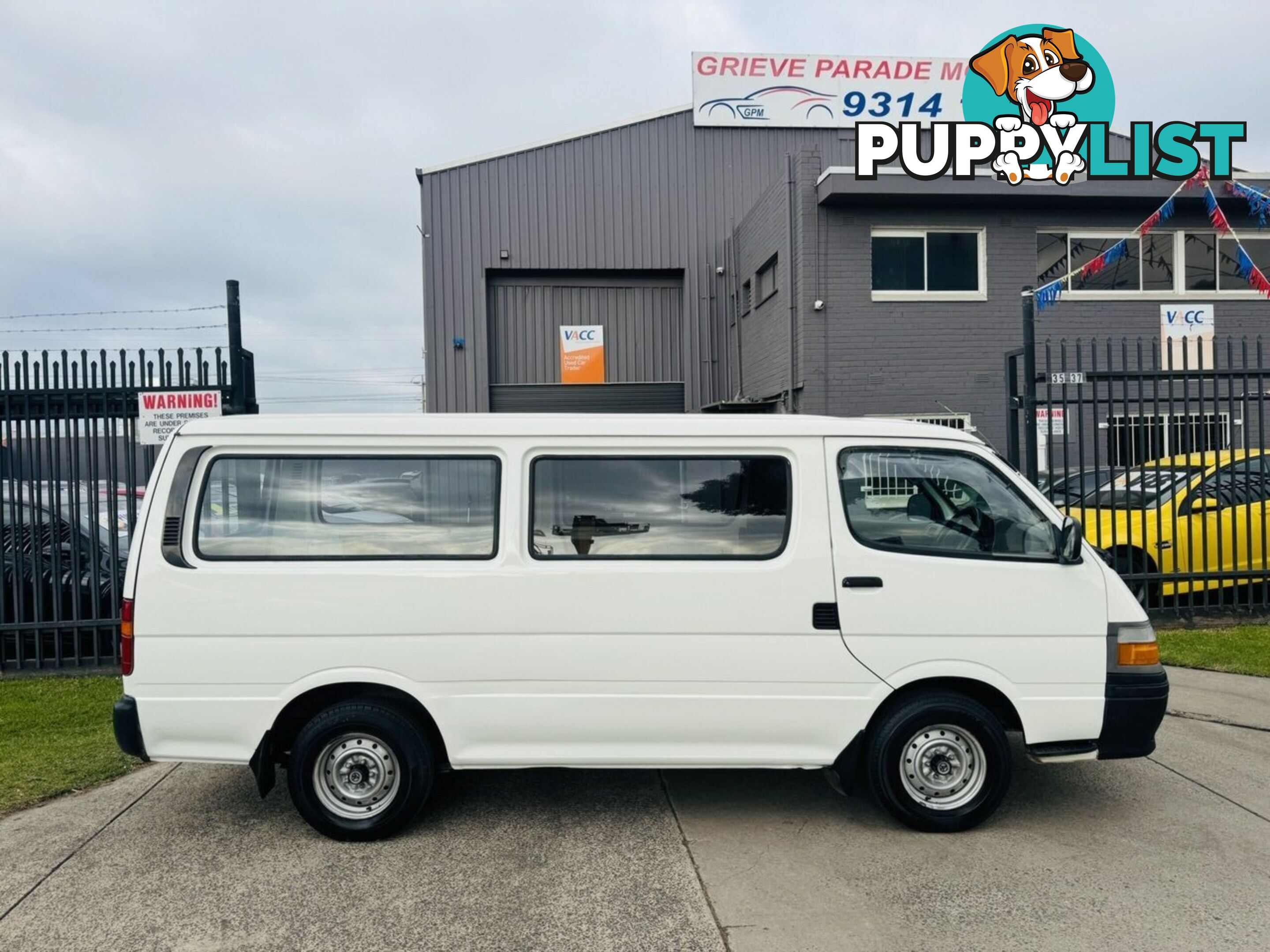 1999 Toyota HiAce  RZH113R Long Van