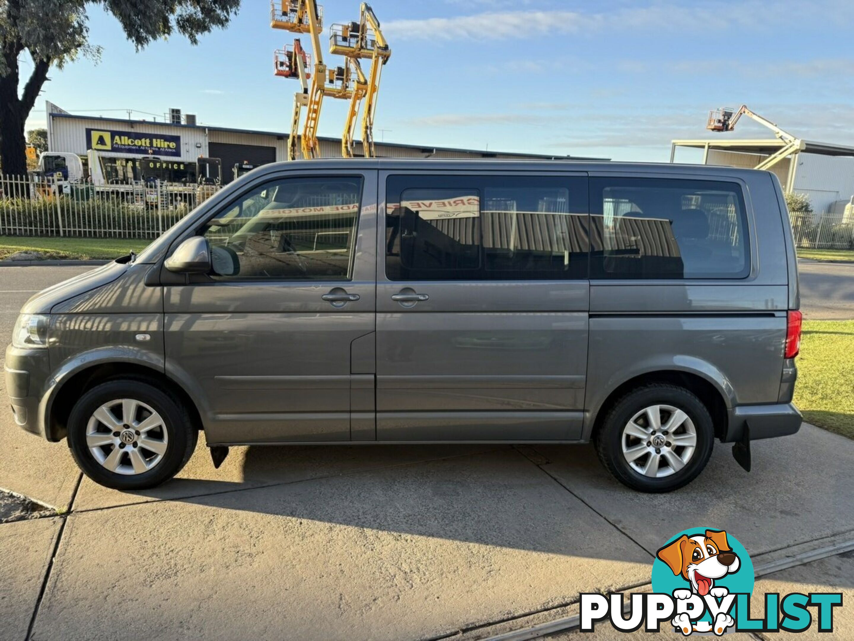 2011 Volkswagen Multivan Comfortline TDI400 T5 MY12 Wagon