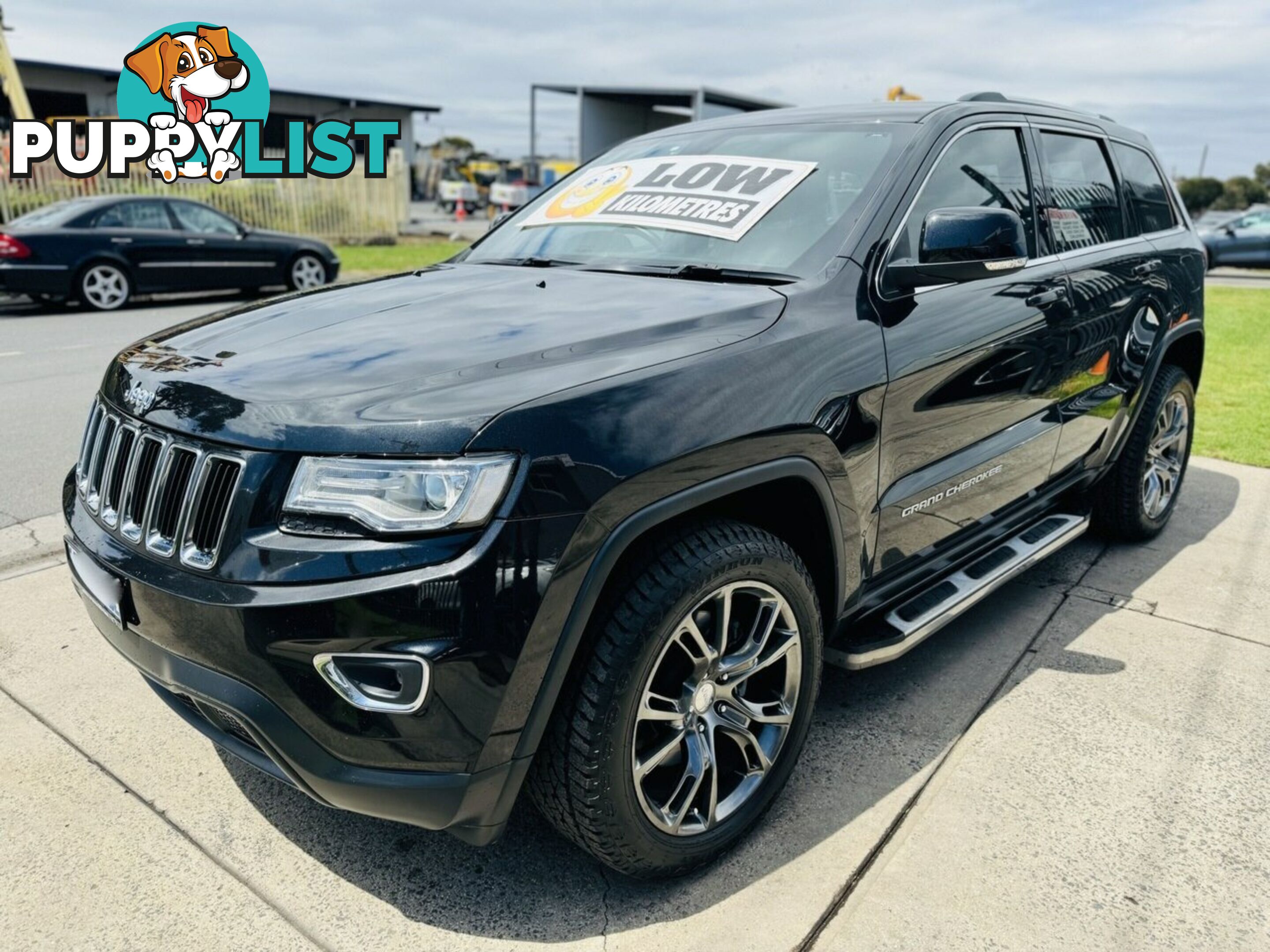 2013 Jeep Grand Cherokee Laredo (4x4) WK MY14 Wagon