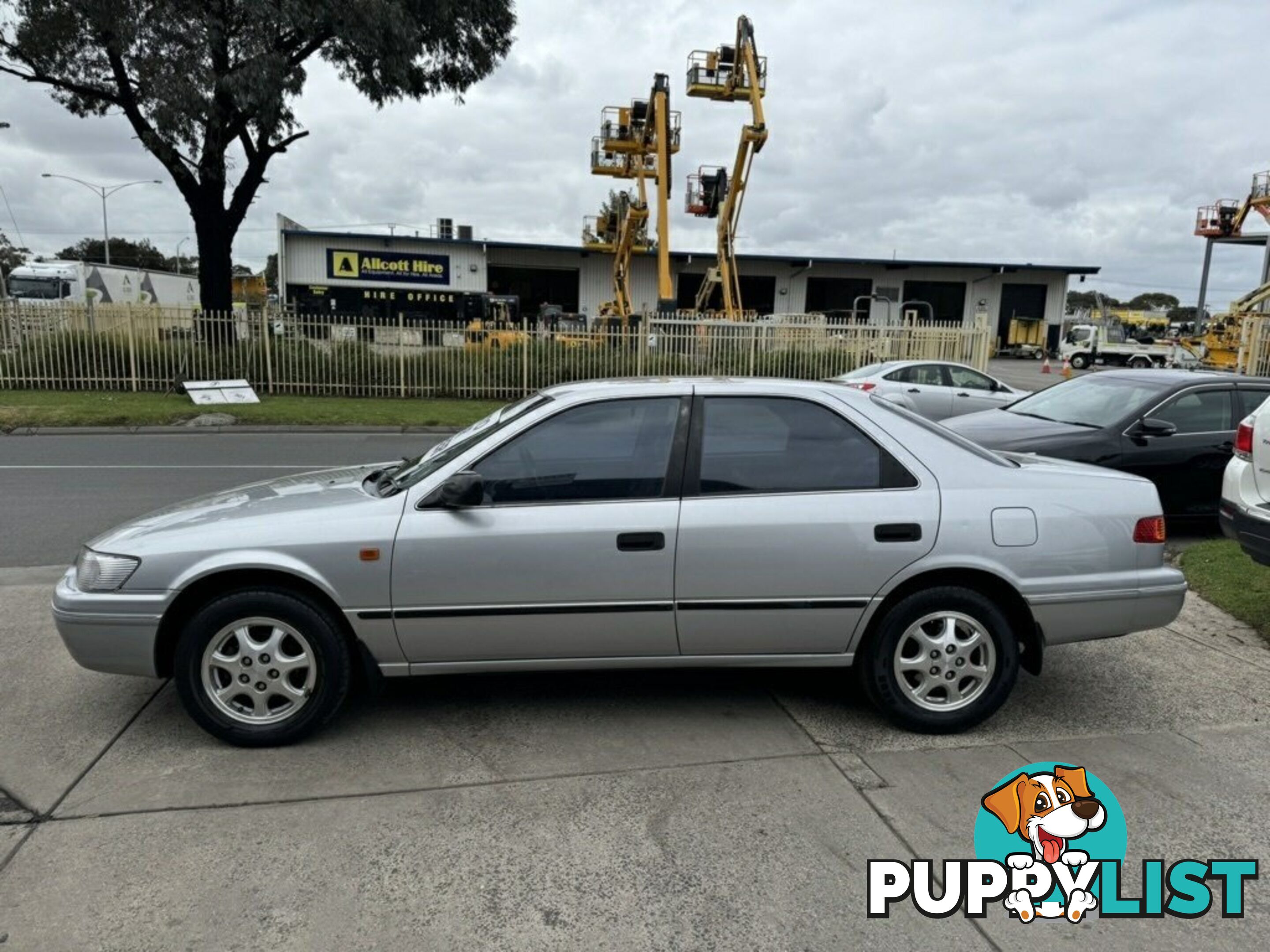 2002 Toyota Camry Advantage SXV20R Sedan