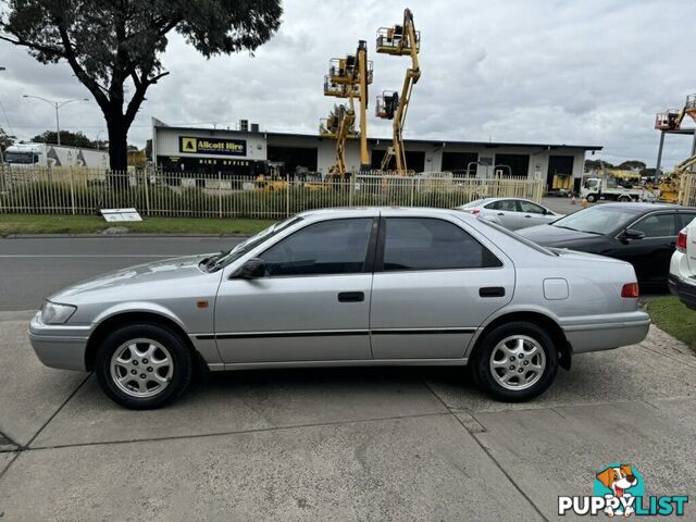 2002 Toyota Camry Advantage SXV20R Sedan