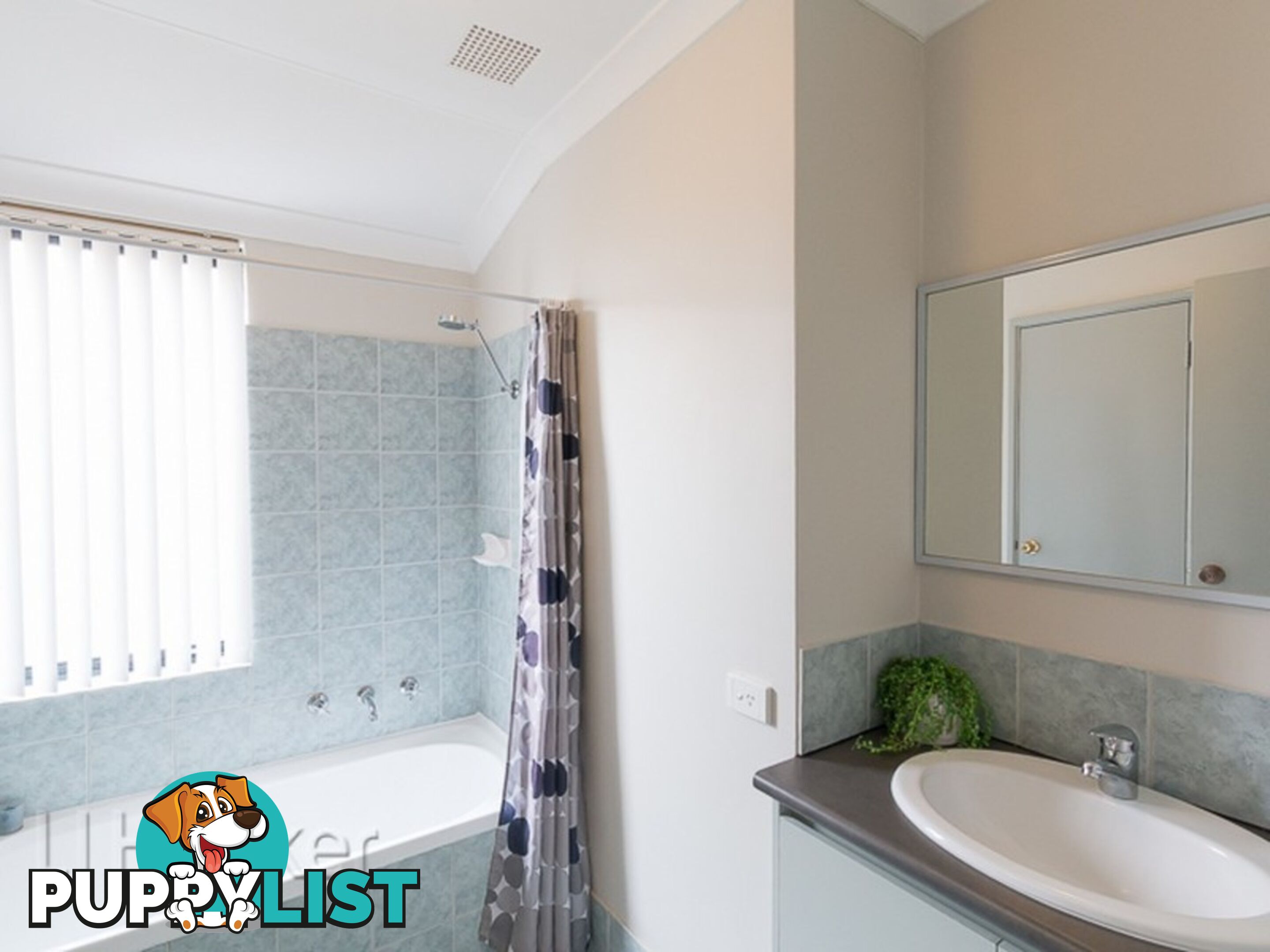 22 Alicante Mews SECRET HARBOUR WA 6173