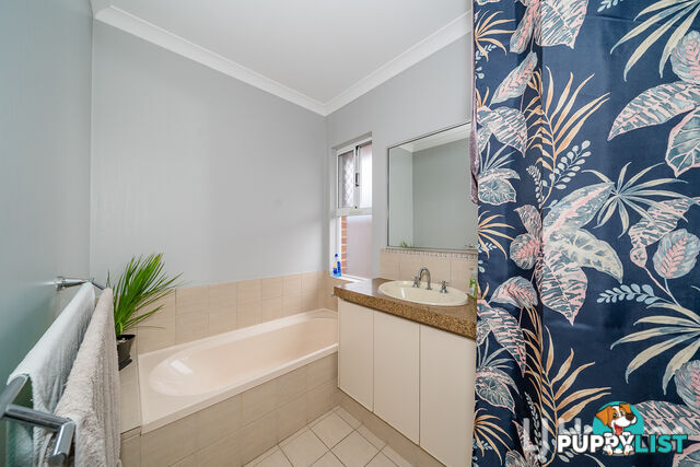 4 Seaspray Place WAIKIKI WA 6169