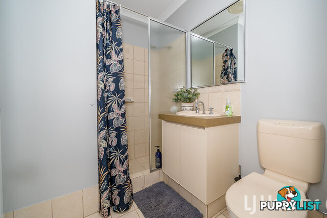 4 Seaspray Place WAIKIKI WA 6169