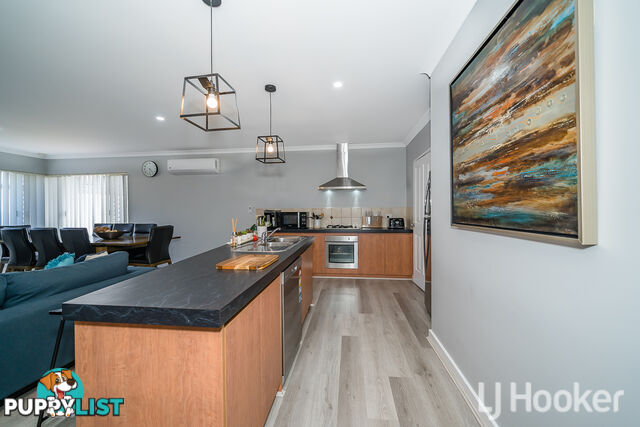 4 Seaspray Place WAIKIKI WA 6169