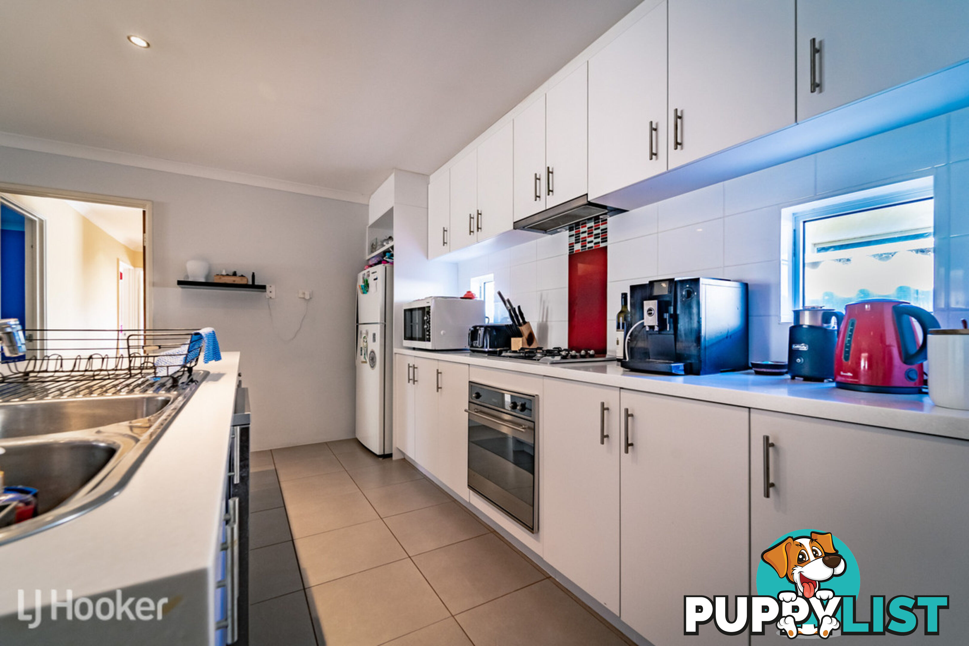 33 Oceanrunner Boulevard SHOALWATER WA 6169