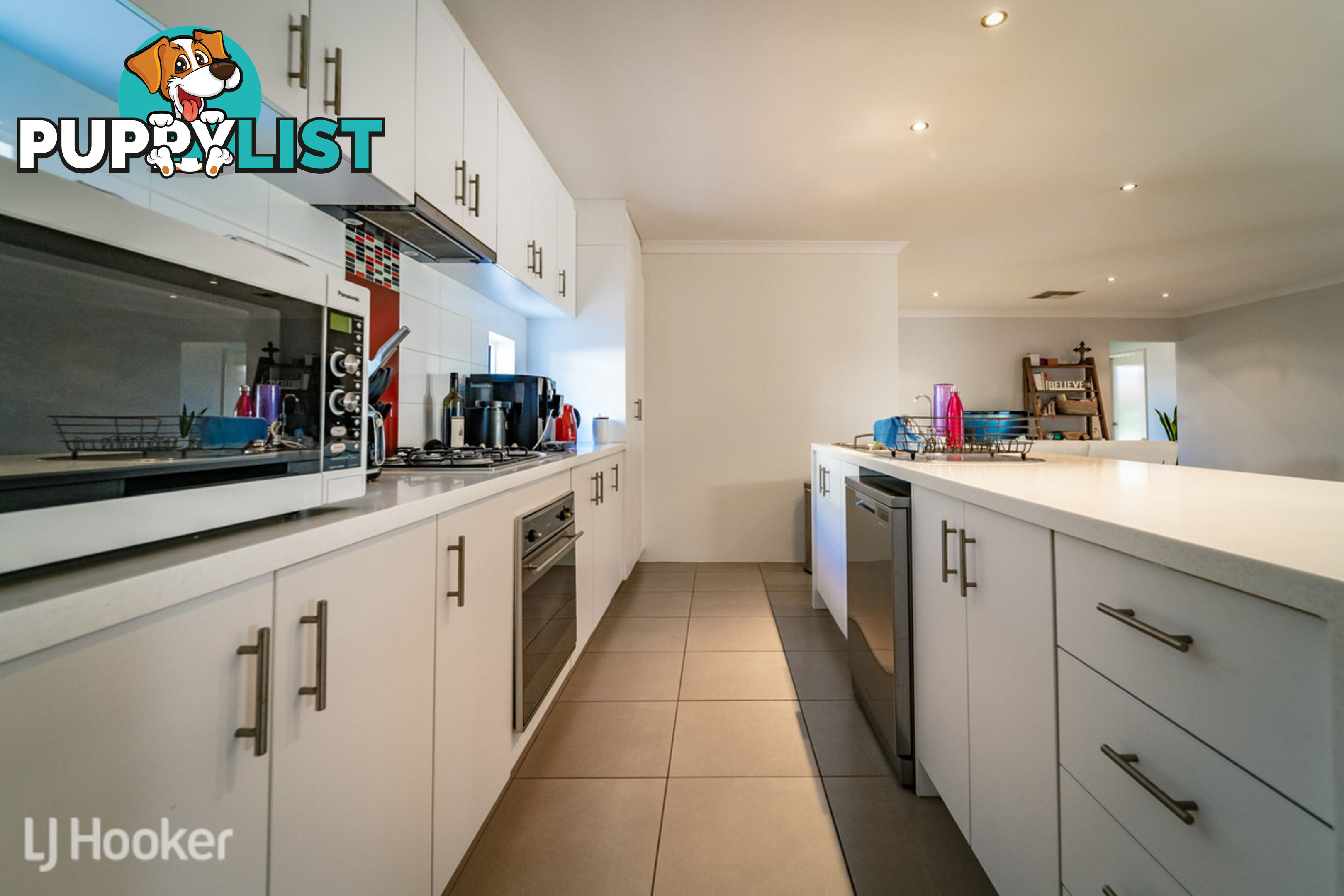 33 Oceanrunner Boulevard SHOALWATER WA 6169