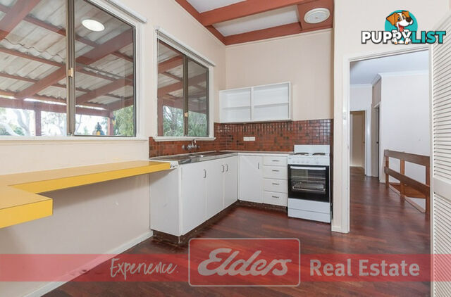 8 Pollard Way WARNBRO WA 6169