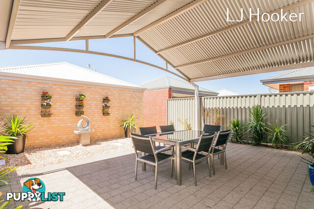 18 Wolfson Way PIARA WATERS WA 6112