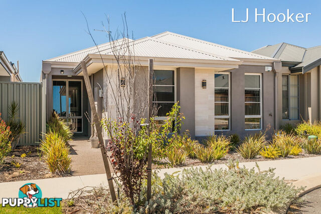 18 Wolfson Way PIARA WATERS WA 6112