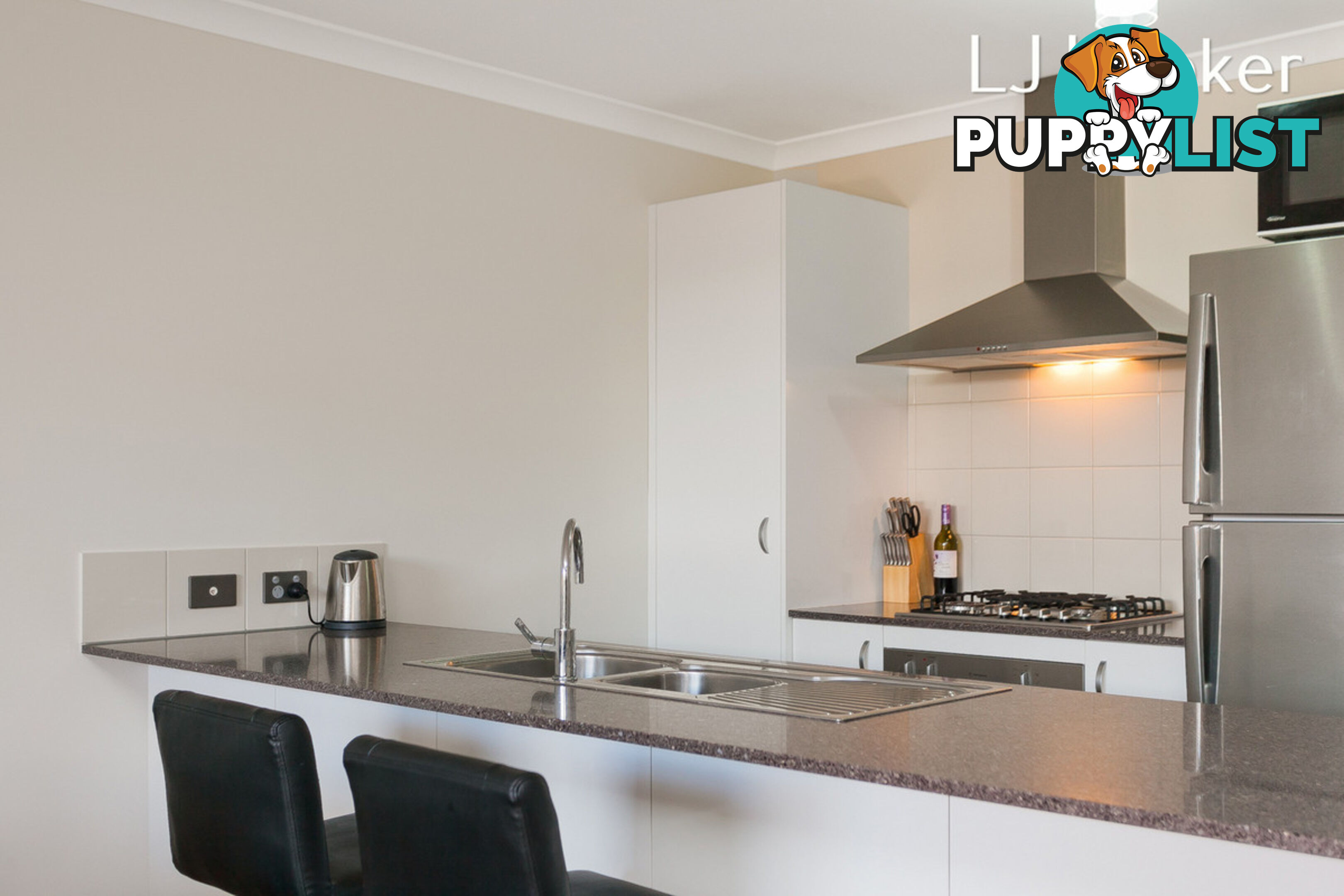 18 Wolfson Way PIARA WATERS WA 6112