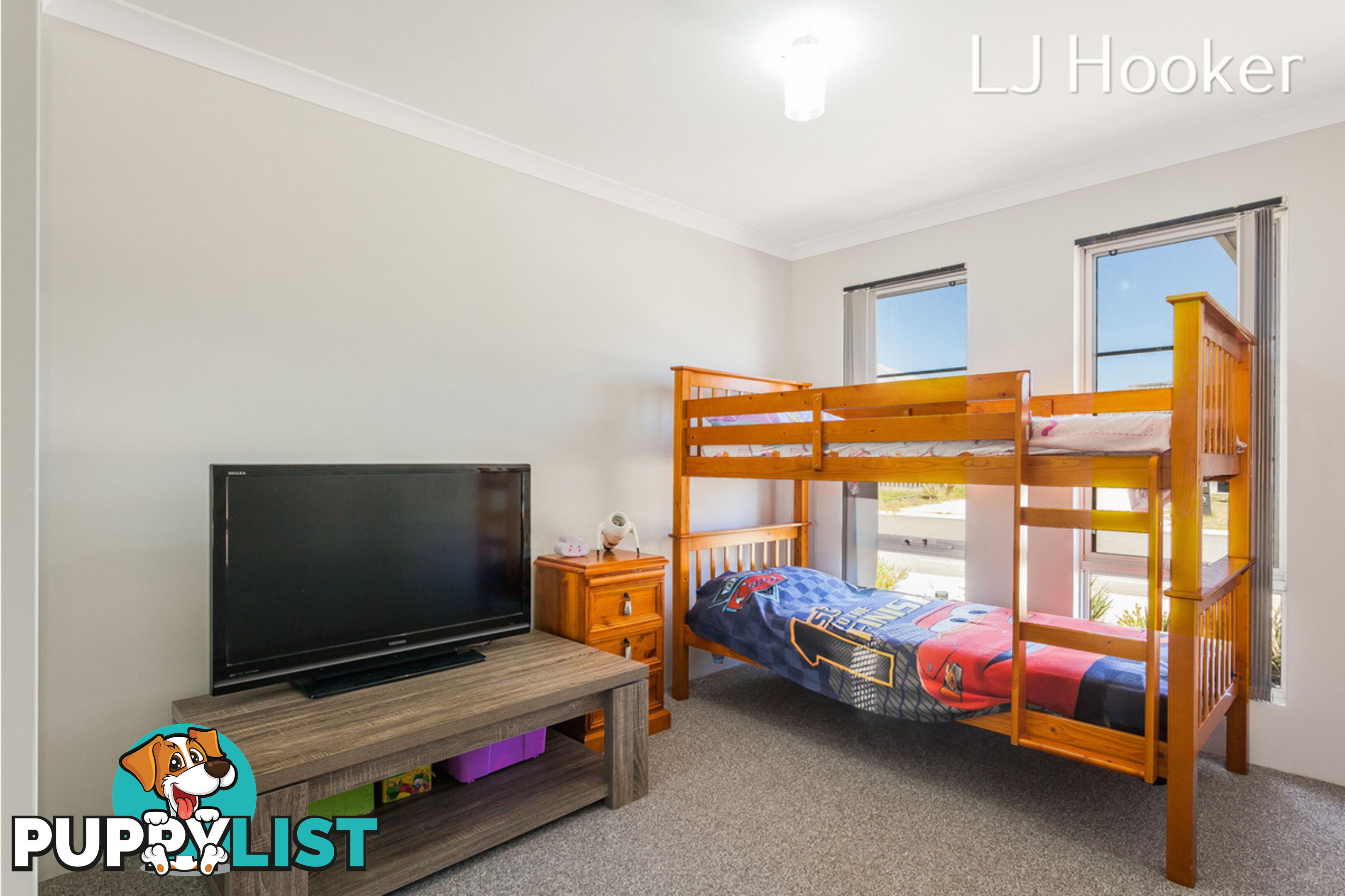 18 Wolfson Way PIARA WATERS WA 6112