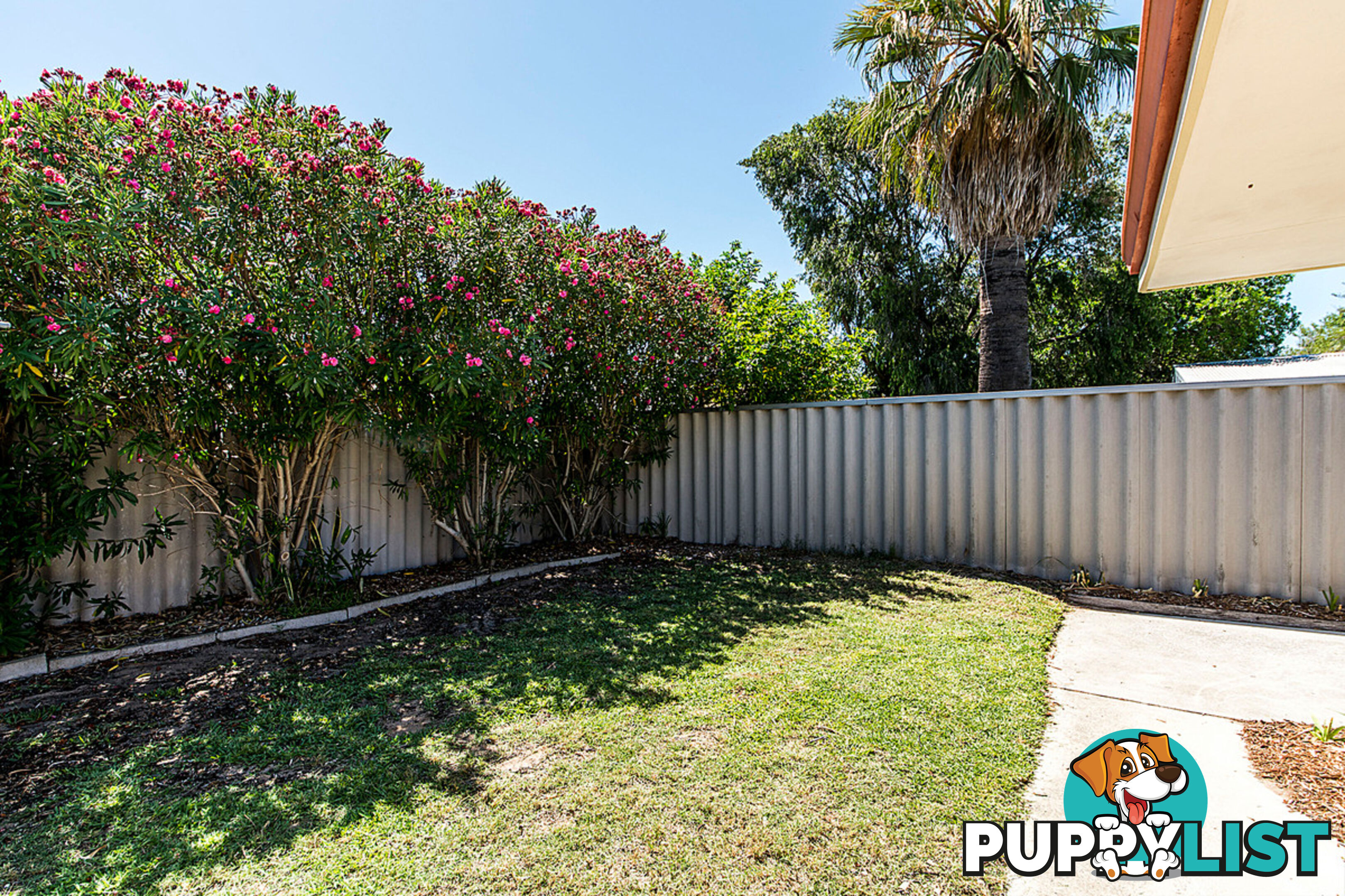 3/8 Houston Street ROCKINGHAM WA 6168