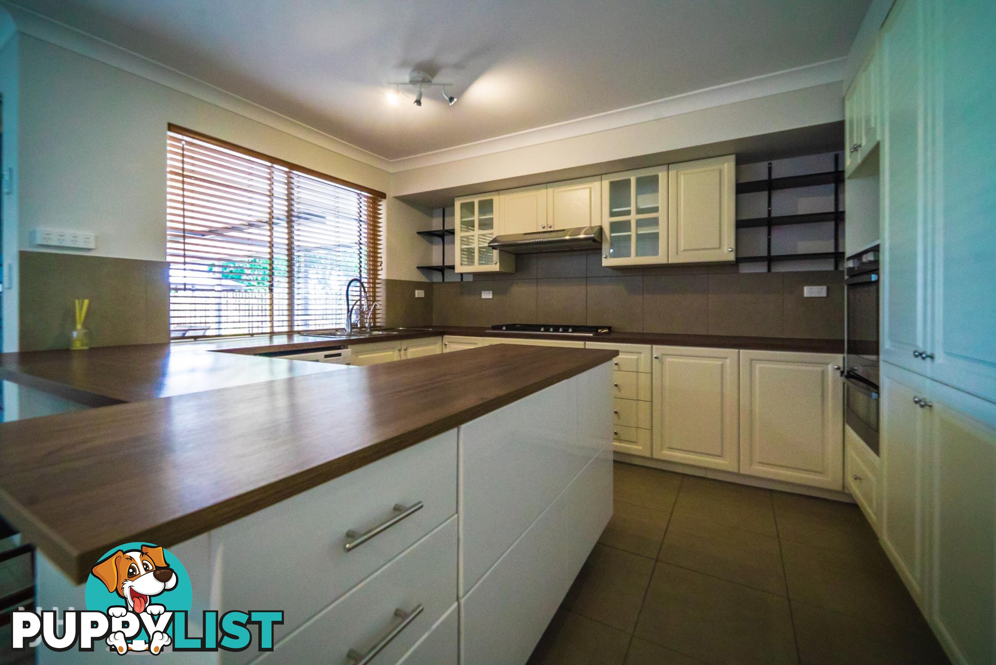 39 Bickner Way PARMELIA WA 6167