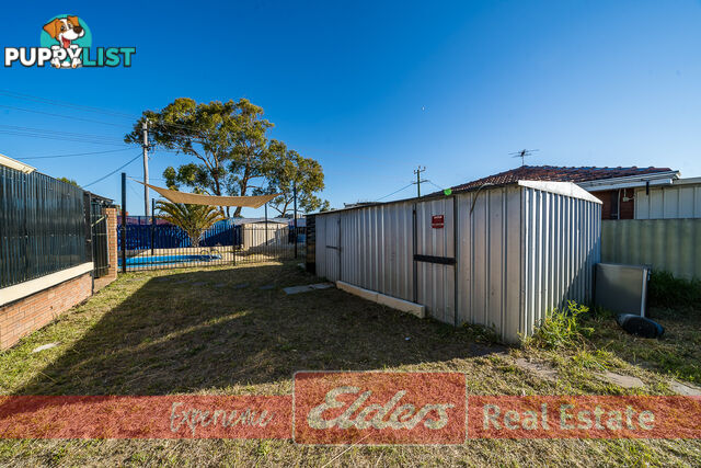 31 Kurrawa Street HILLMAN WA 6168