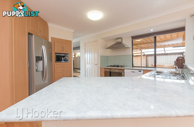 52 Cuthbertson Way COOLOONGUP WA 6168