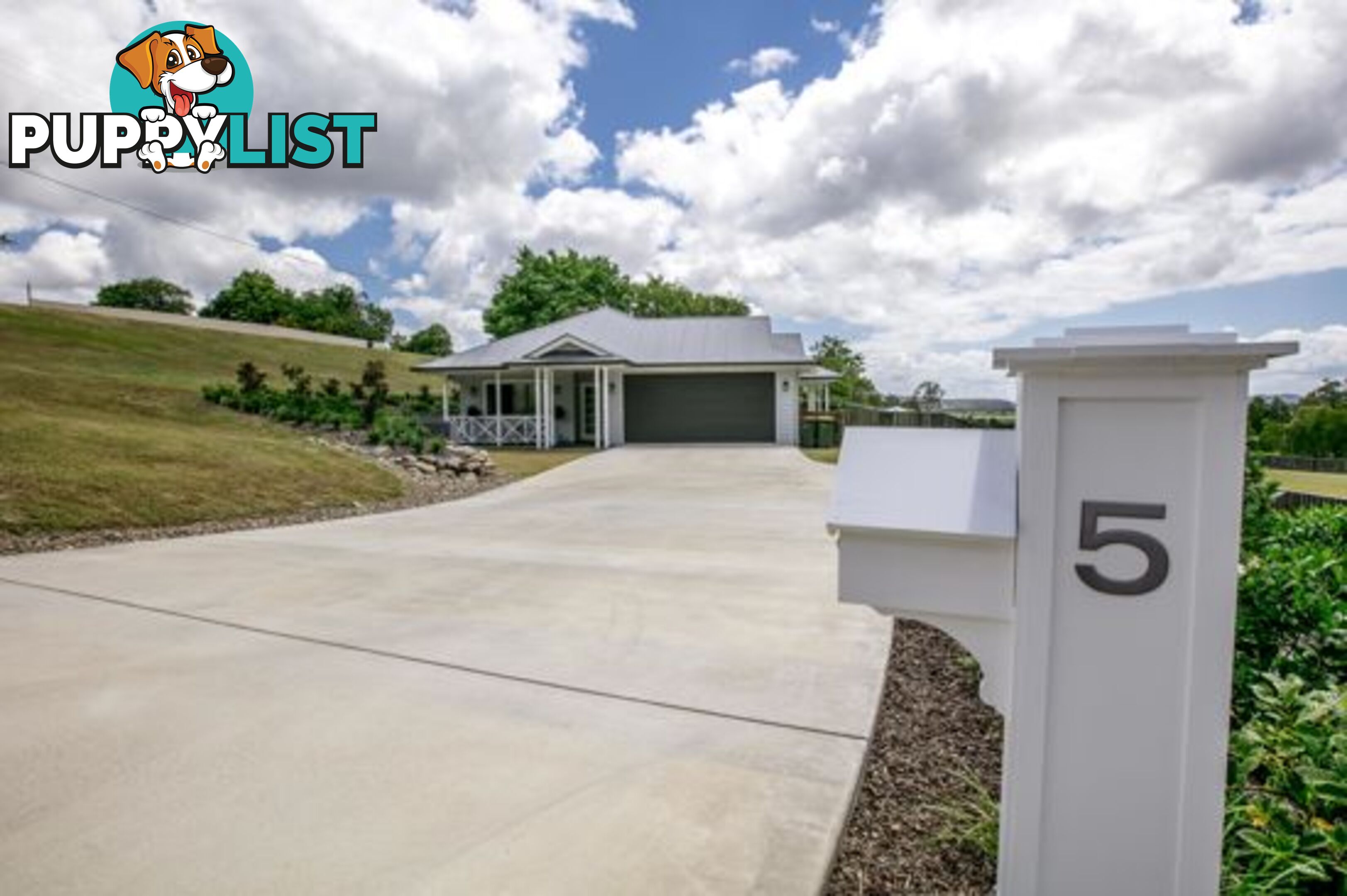 5 Hughes Place VALDORA QLD 4561