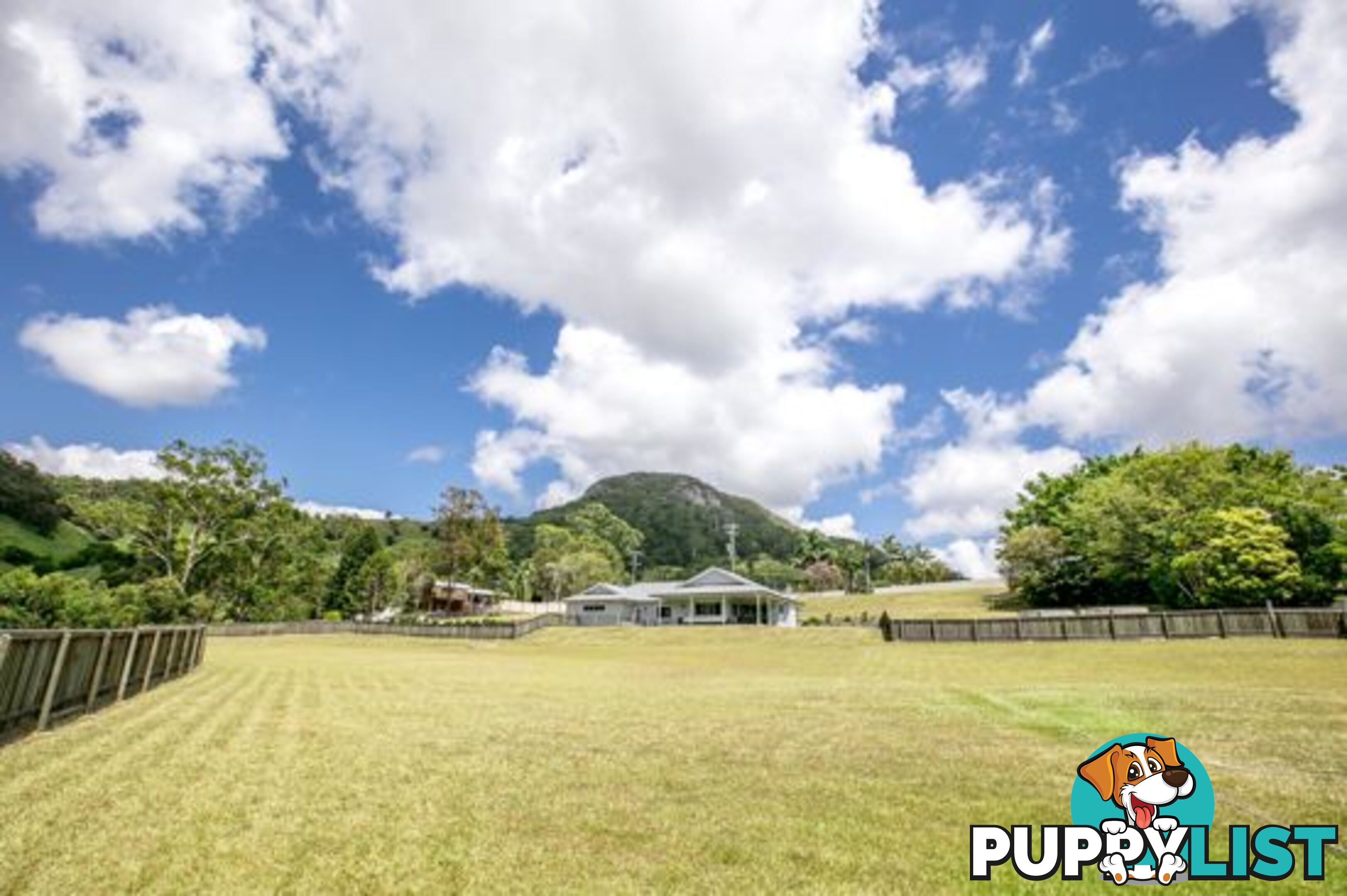 5 Hughes Place VALDORA QLD 4561