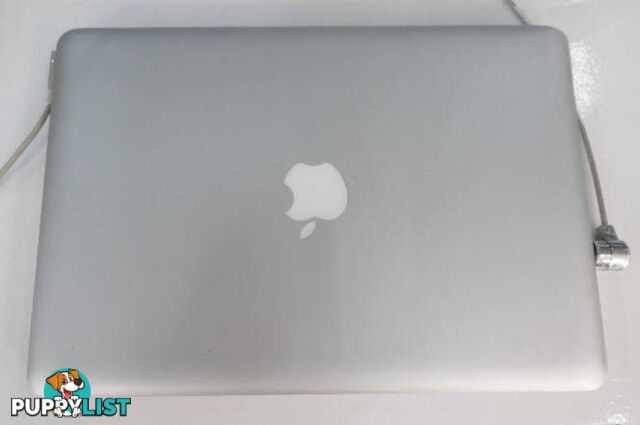 Apple Mac Book Pro 15.4" Intel Core i7, 8GB RAM, 750GB HDD Office