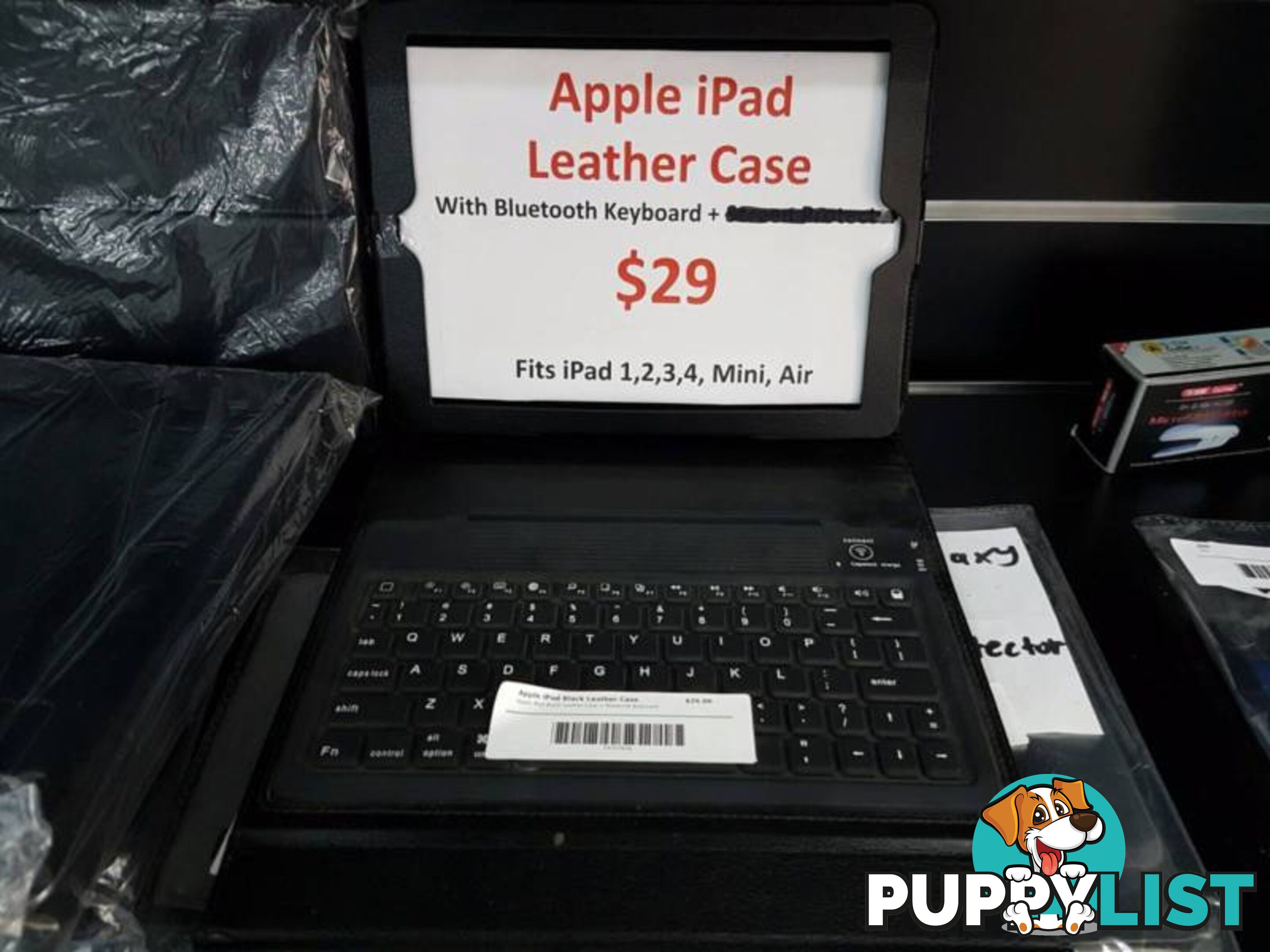 Apple Ipad Case + Bluetooth Keyboard