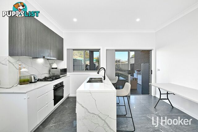 18 & 18A Bennett St BASS HILL NSW 2197