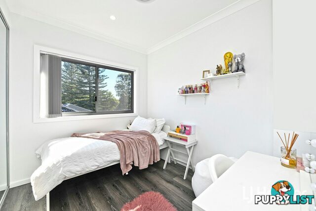 18 & 18A Bennett St BASS HILL NSW 2197