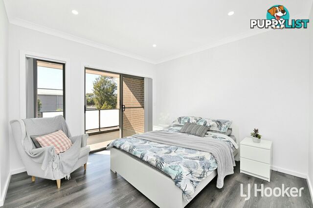 18 & 18A Bennett St BASS HILL NSW 2197