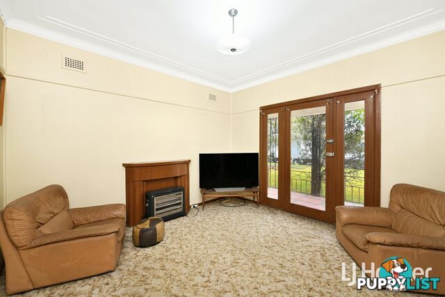 34 Chifley Ave SEFTON NSW 2162